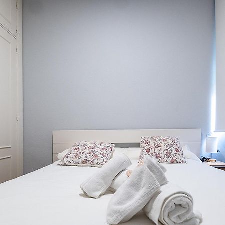 Apartamento New Folch Sevilla A Dış mekan fotoğraf