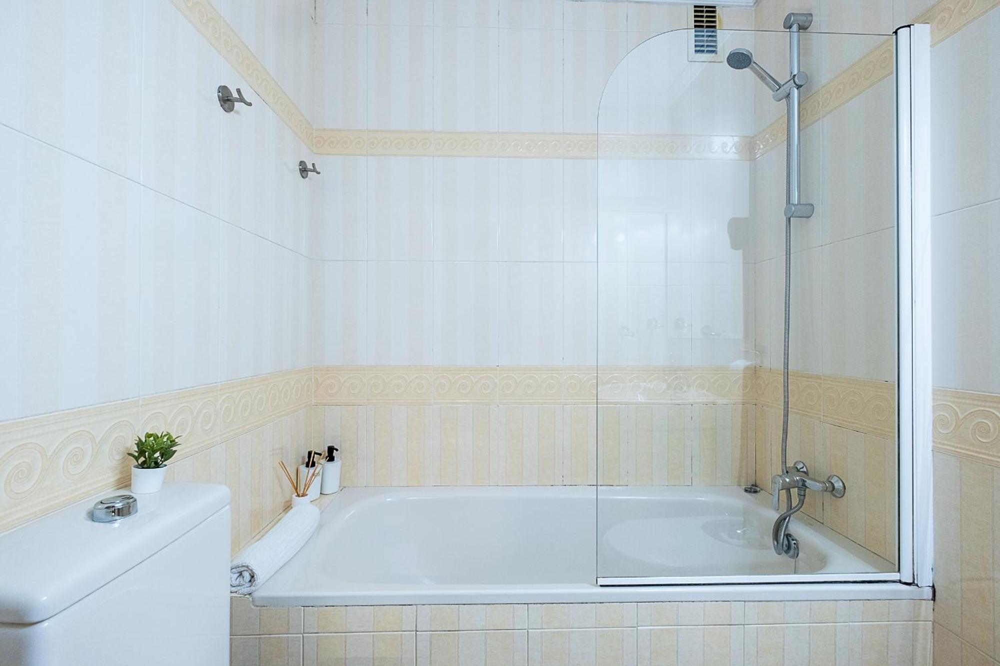 Apartamento New Folch Sevilla A Dış mekan fotoğraf
